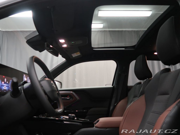 Suzuki Vitara Elegance 4x4 - vůz na ces 2026