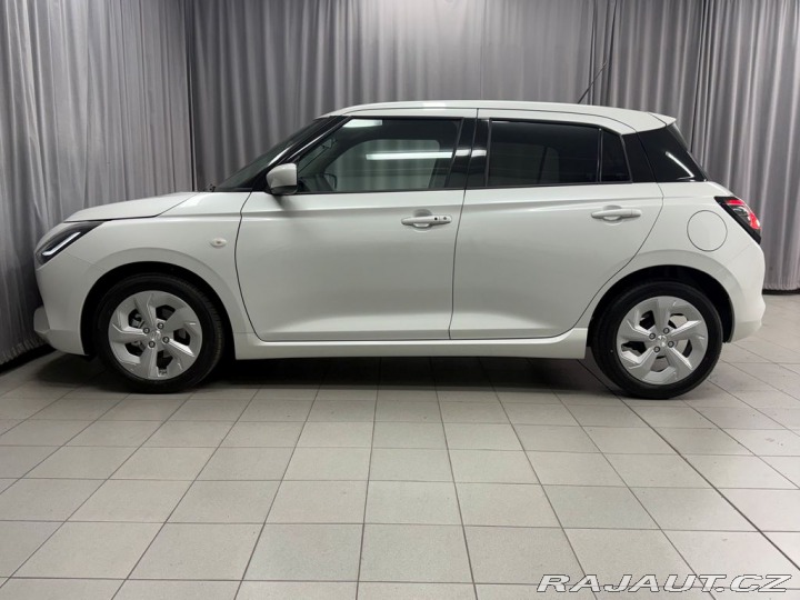 Suzuki Swift Premium, manuál. Na cestě 2026