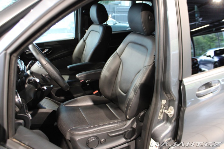 Mercedes-Benz V 300d 4MATIC Long 7míst DI 2019