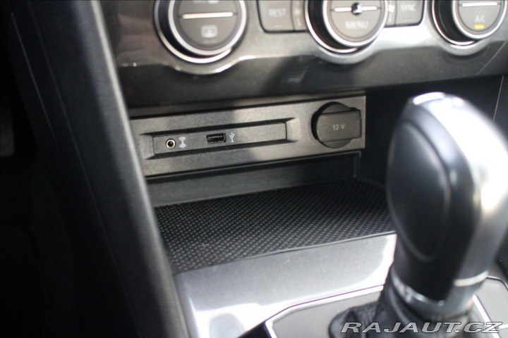Volkswagen Tiguan 2,0   DSG 4Motion OFFROAD 1800