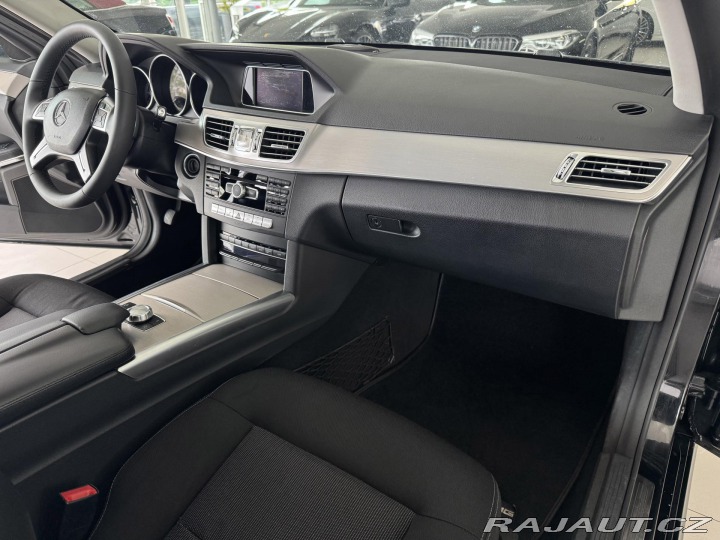 Mercedes-Benz E 250d BT*9G-Tronic*LED*El. 2015