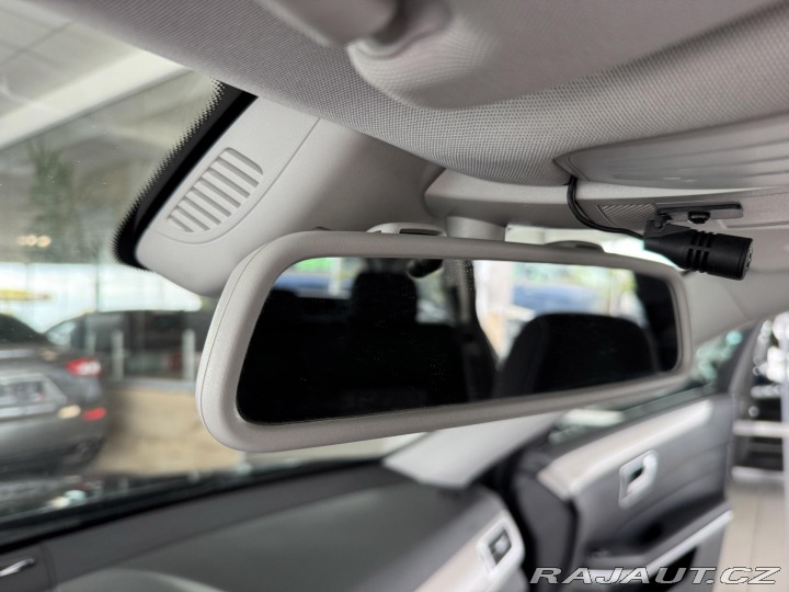 Mercedes-Benz E 250d BT*9G-Tronic*LED*El. 2015