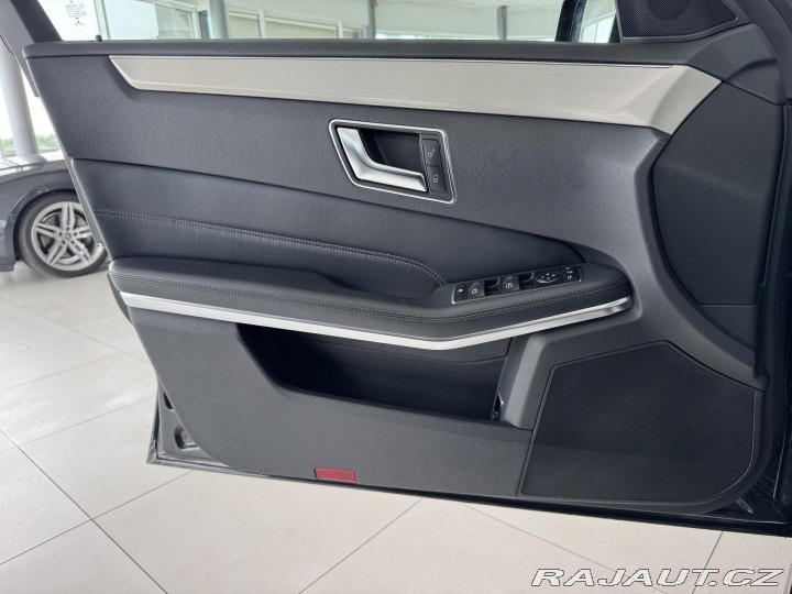 Mercedes-Benz E 250d BT*9G-Tronic*LED*El. 2015