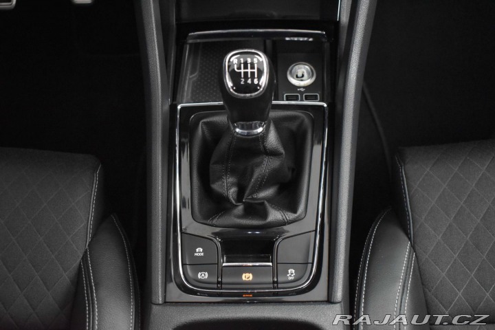 Škoda Karoq 2.0 TDI REZERVACE 2019