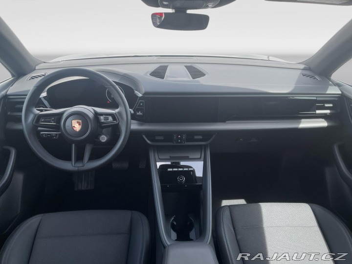 Porsche Macan 4 2025