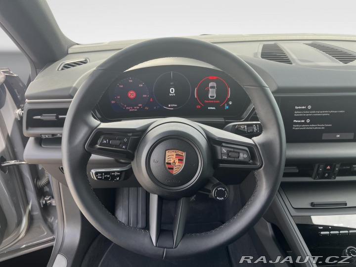 Porsche Macan 4 2025