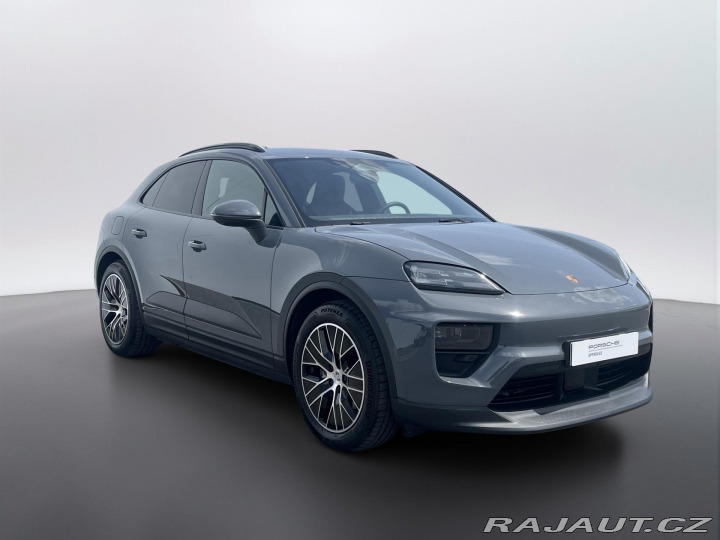 Porsche Macan 4 2025