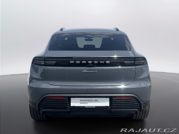 Porsche Macan 4 2025