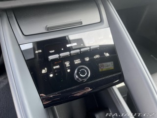 Porsche Macan 4 2025