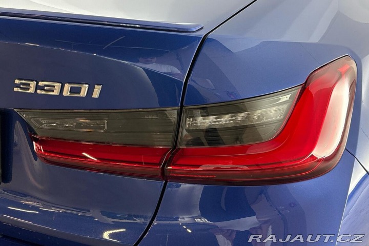 BMW 3 330i xDrive 2021