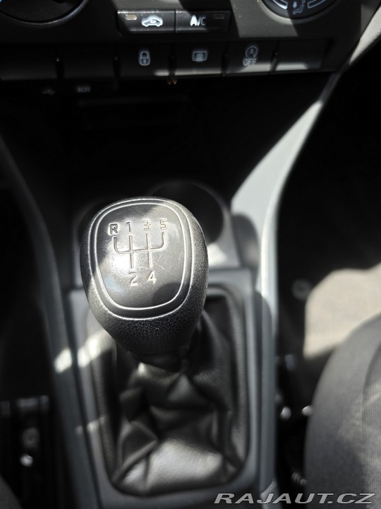 Škoda Rapid 1.2 TSi 66 KW ŘEMEN-2015 2015