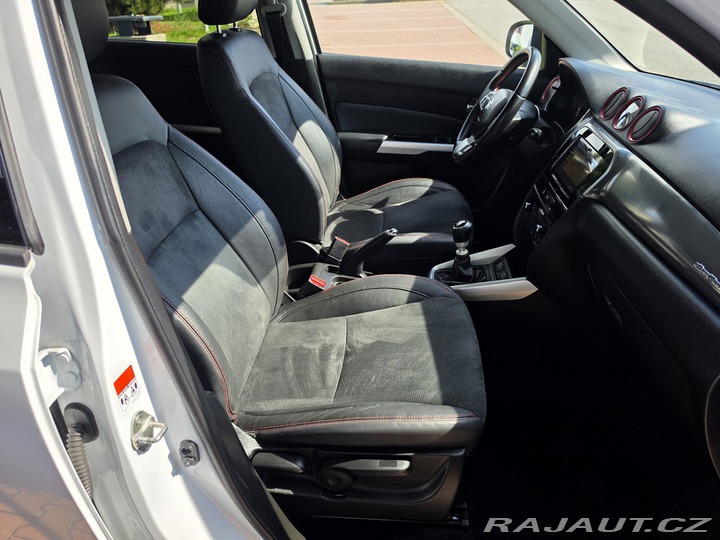 Suzuki Vitara 1.4 S 4x4 2018-TAŽNÉ-NAVI 2018