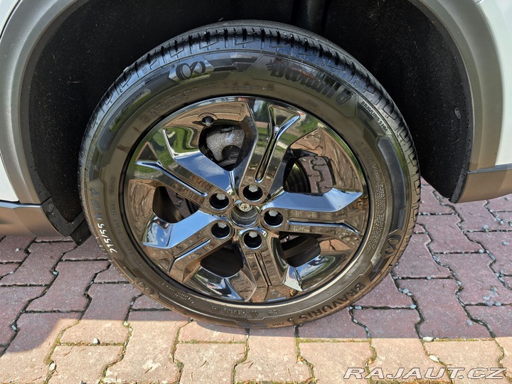 Suzuki Vitara 1.4 S 4x4 2018-TAŽNÉ-NAVI 2018