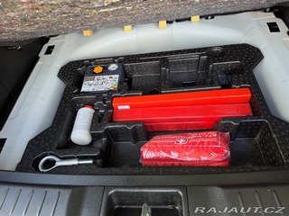 Suzuki Vitara 1.4 S 4x4 2018-TAŽNÉ-NAVI 2018