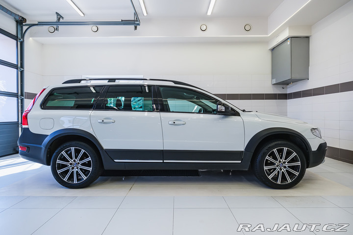Volvo XC70 DYNAMIC EDITION D4 162kW 2015