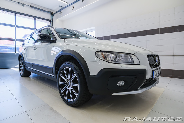 Volvo XC70 DYNAMIC EDITION D4 162kW 2015
