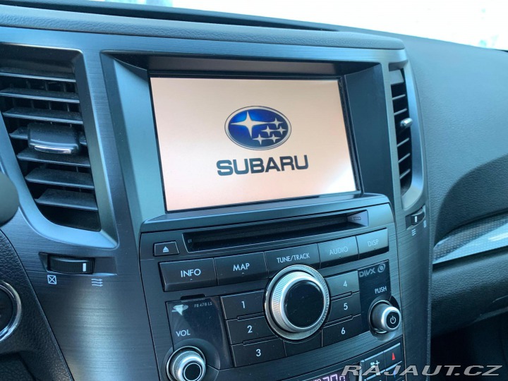 Subaru Outback 2.0D, 110KW, 4x4, NOVÉ DP 2014