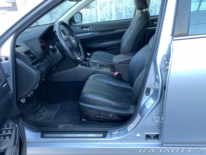 Subaru Outback 2.0D, 110KW, 4x4, NOVÉ DP 2014