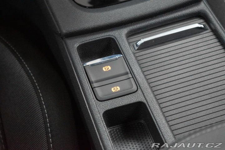 Škoda Octavia 2.0 TDI AMBITION+*2xKOLA* 2023