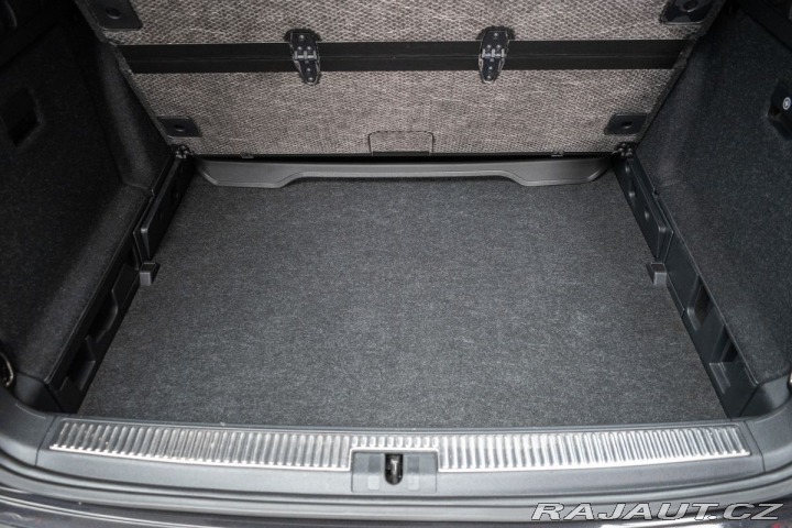 Škoda Superb 2.0 TDI L&K*KAMERA360 2022
