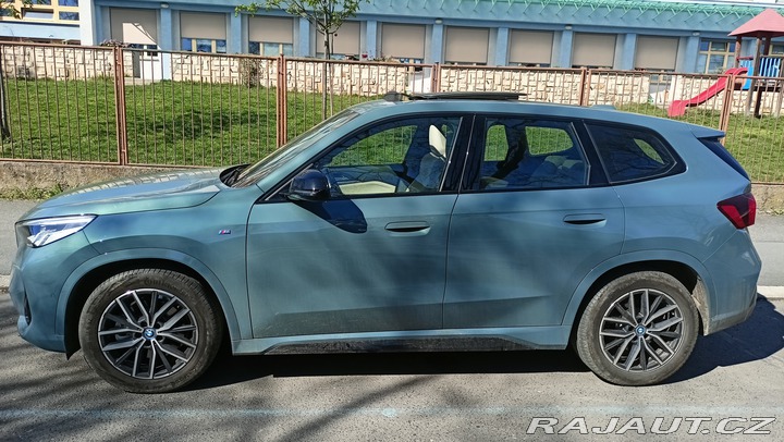 BMW iX1 xDrive30 M sport Pro 2023