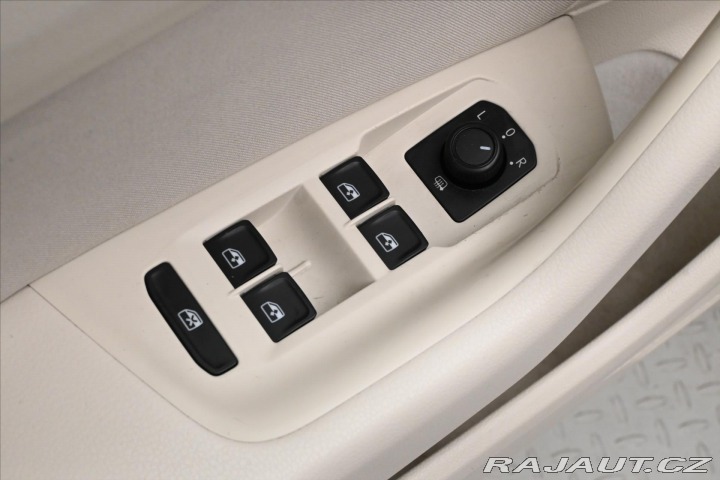 Volkswagen Passat 2,0 TDI 110kW Tažné Záruk 2015