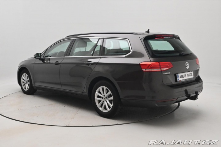 Volkswagen Passat 2,0 TDI 110kW Tažné Záruk 2015