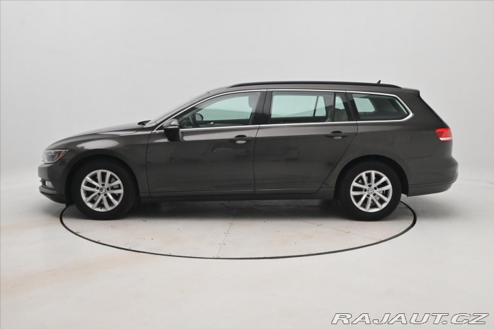Volkswagen Passat 2,0 TDI 110kW Tažné Záruk 2015