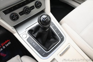 Volkswagen Passat 2,0 TDI 110kW Tažné Záruk 2015