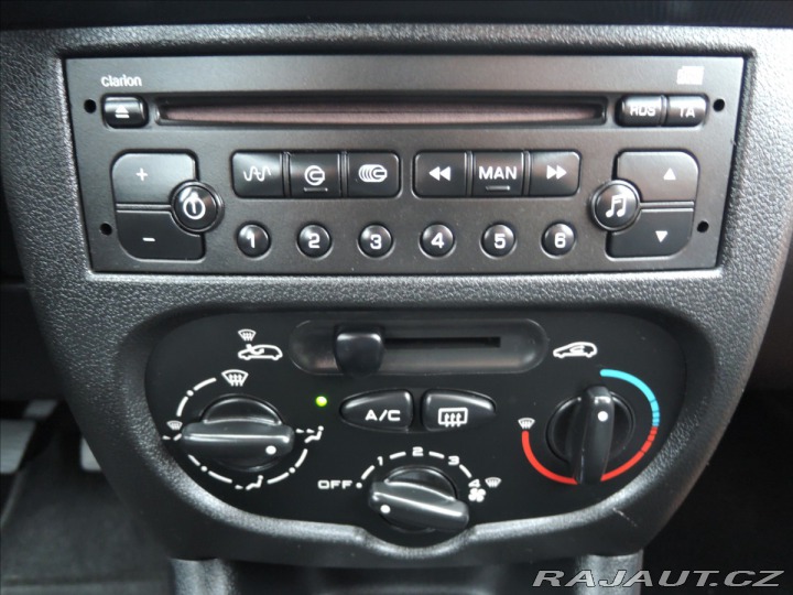 Peugeot 206 1,4 i 1.maj. 88tkm  + 2012