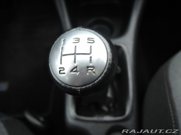 Peugeot 206 1,4 i 1.maj. 88tkm  + 2012