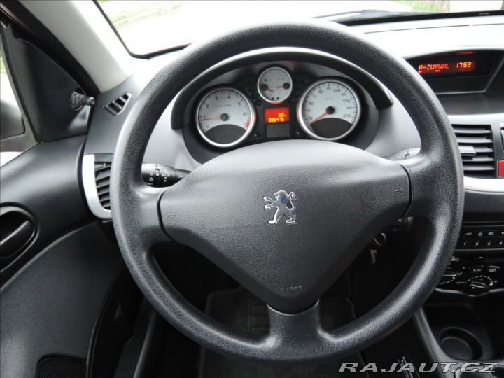 Peugeot 206 1,4 i 1.maj. 88tkm  + 2012