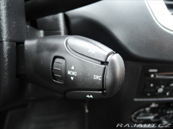 Peugeot 206 1,4 i 1.maj. 88tkm  + 2012