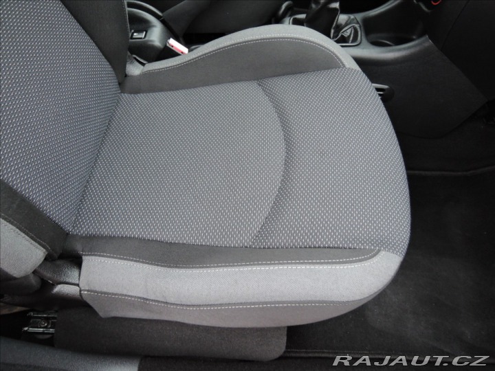 Peugeot 206 1,4 i 1.maj. 88tkm  + 2012