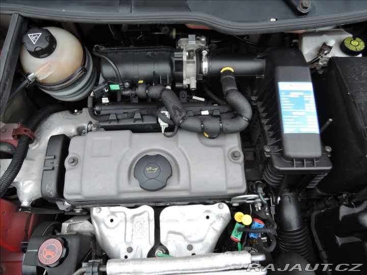 Peugeot 206 1,4 i 1.maj. 88tkm  + 2012