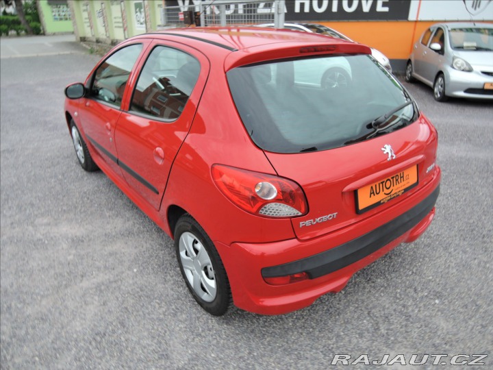 Peugeot 206 1,4 i 1.maj. 88tkm  + 2012