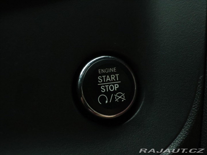 Dodge Challenger 3,6 L SXT 227kW Pentastar 2012