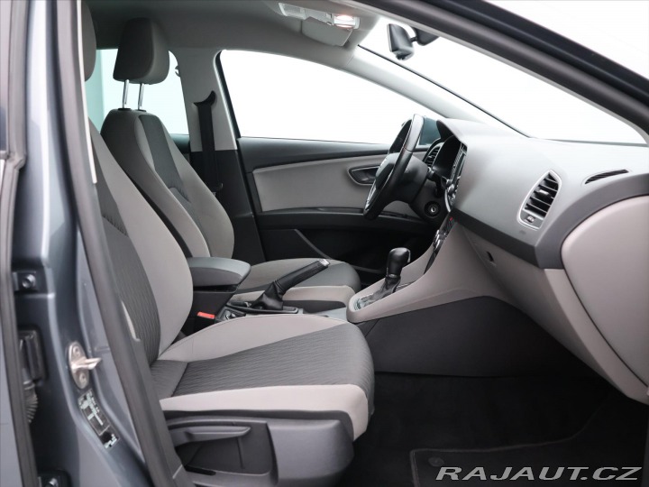 Seat Leon 1,6 TDI 81kW DSG Style ST 2015