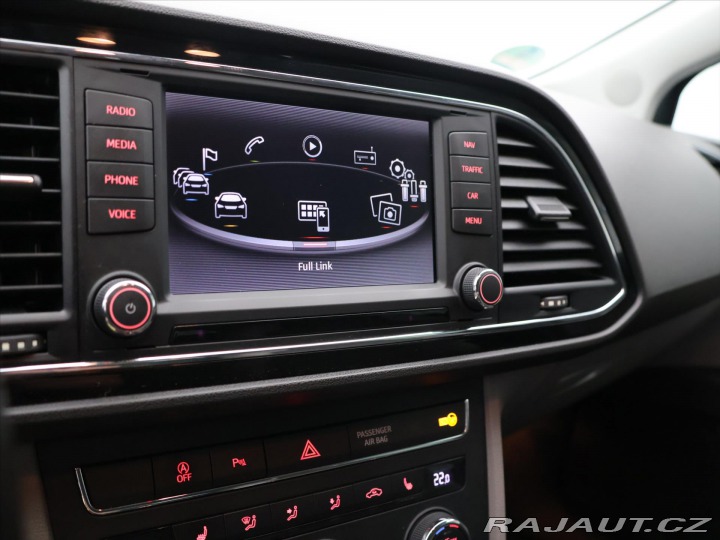 Seat Leon 1,6 TDI 81kW DSG Style ST 2015