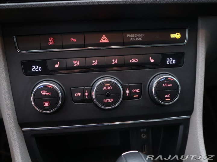 Seat Leon 1,6 TDI 81kW DSG Style ST 2015