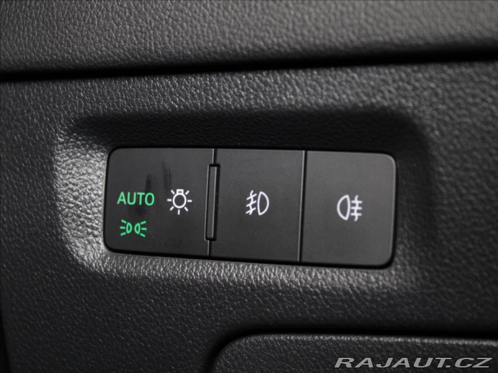 Škoda Octavia 2,0 TDi 110kW DSG Style P 2022