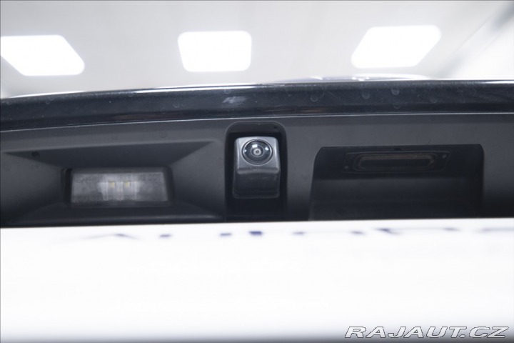 Subaru Outback 2,5 i AT AWD NAVI KAMERA 2021