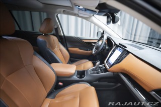 Subaru Outback 2,5 i AT AWD NAVI KAMERA 2021