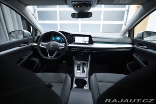 Volkswagen Golf 1,5 eTSI DSG KAMERA VÝHŘE 2023