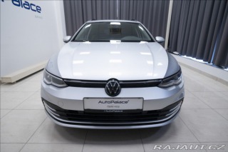 Volkswagen Golf 1,5 eTSI DSG KAMERA VÝHŘE 2023