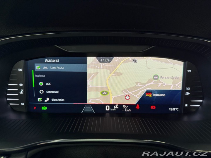 Škoda Octavia 2.0 TSI RS CHALLENGE PLUS 2023