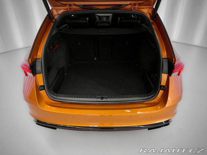 Škoda Octavia 2.0 TSI RS CHALLENGE PLUS 2023