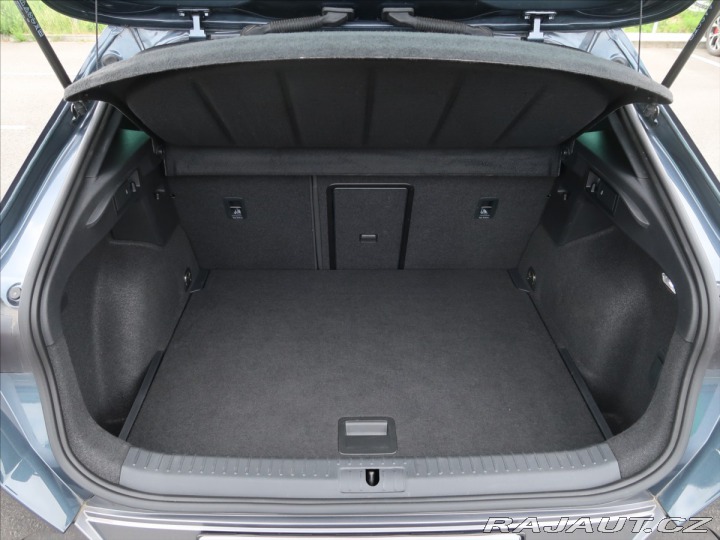 Cupra Formentor 1,5 TSi DSG ČR 1.majitel 2022