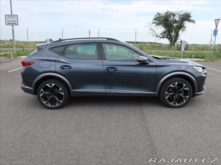 Cupra Formentor 1,5 TSi DSG ČR 1.majitel 2022