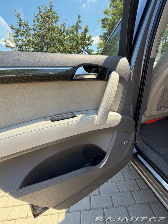 Audi Q7 4,2   V8 TDI 250kw model 2012